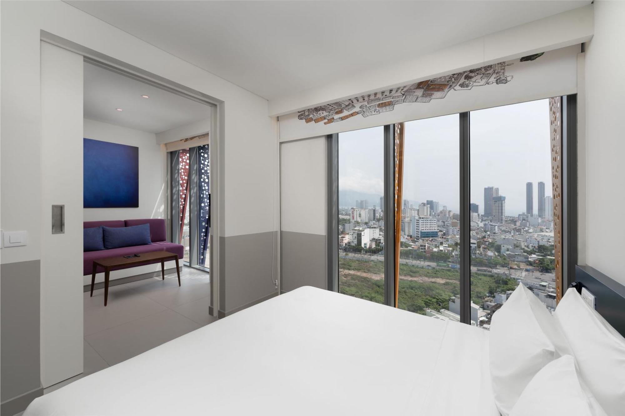 Wink Hotel Can Tho Ninh Kieu Wharf - 24Hrs Stay & Rooftop Pool Bar Exterior photo