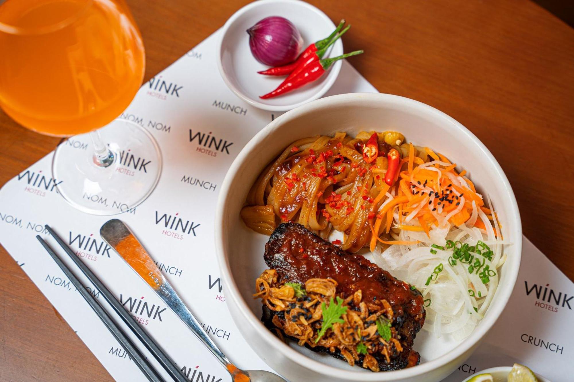 Wink Hotel Can Tho Ninh Kieu Wharf - 24Hrs Stay & Rooftop Pool Bar Exterior photo